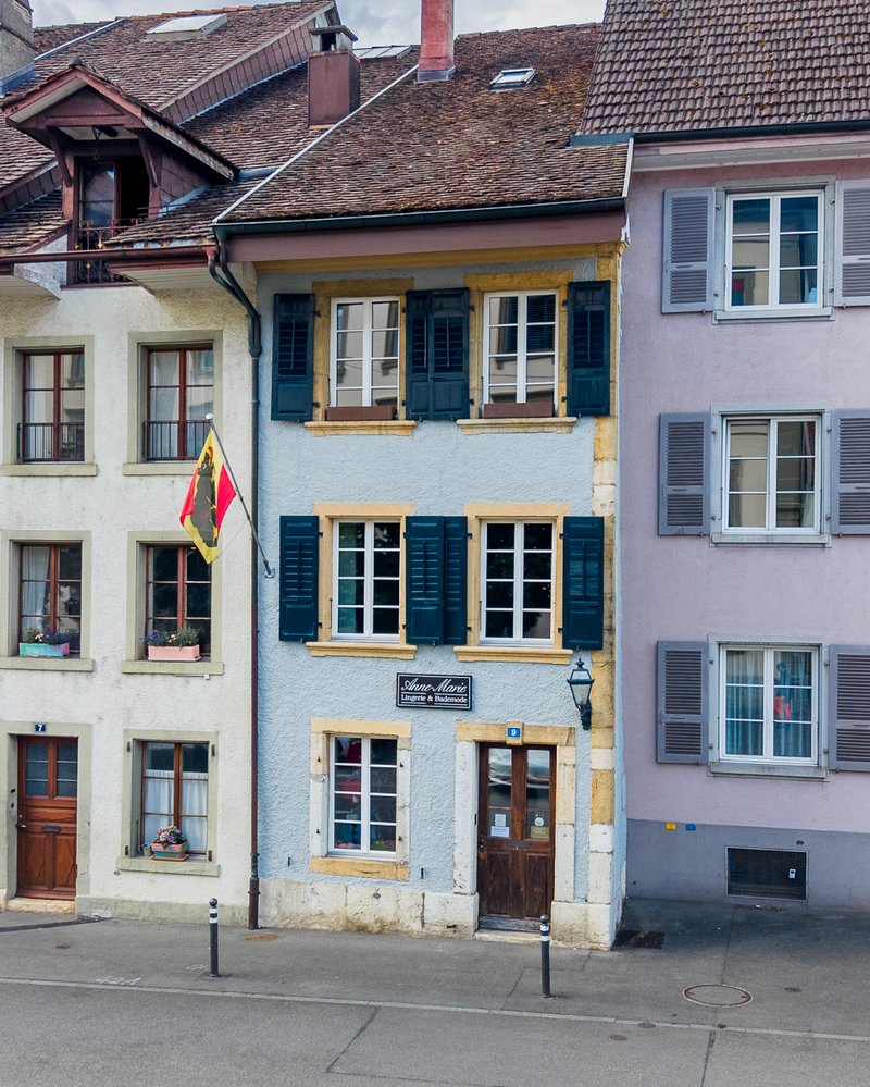 Historisches Reihenhaus in Nidau