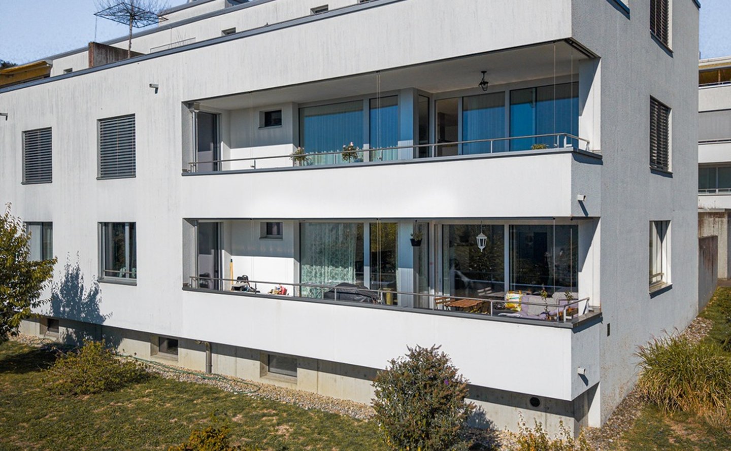 Wohnung mit Hobbyraum, Balkon und Sitzplatz